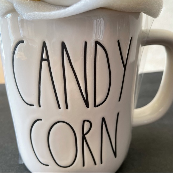 Rae Dunn CANDY CORN Gnome Color of Candy Corn Hat Topper Coffee Cup Brand New! - Picture 2 of 4